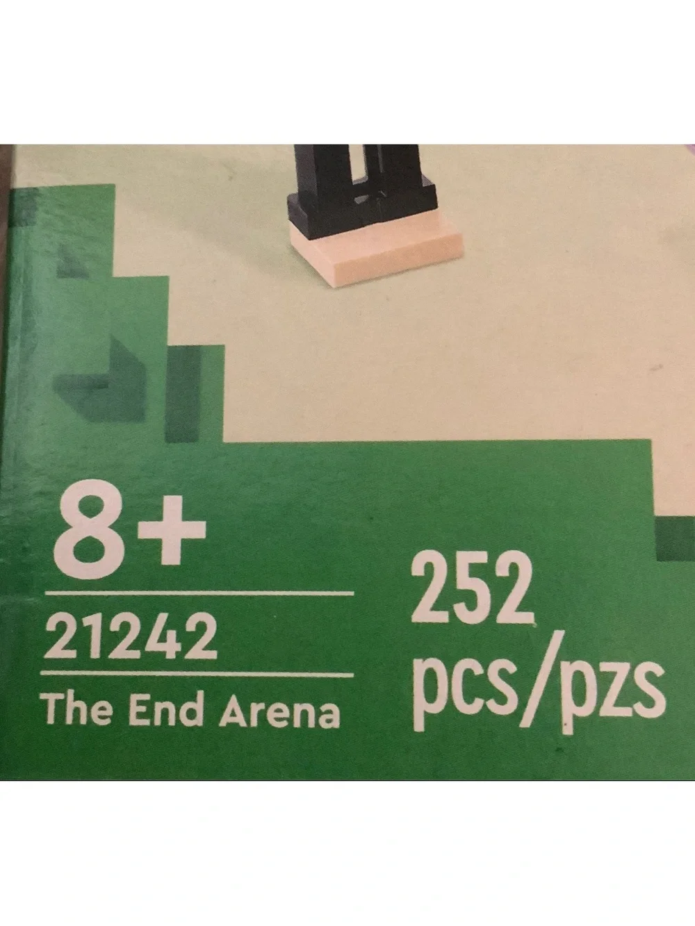 LEGO Minecraft The End Arena Build Set - Black, Purple, Green